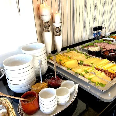 Amber Economy House & Hytte Międzywodzie