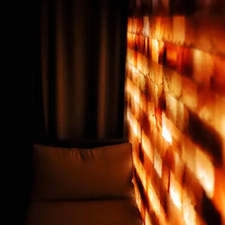 Amber Economy House & Lodge