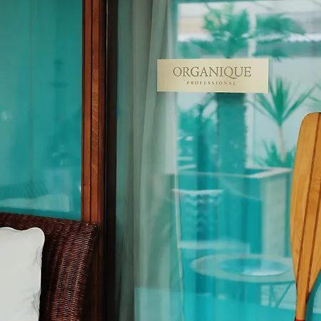 Lodge Amber Economy House &