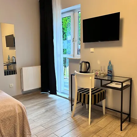 Hytte Amber Economy House &