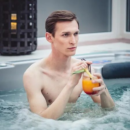 Amber Economy House & *