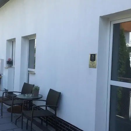 Amber Economy House &