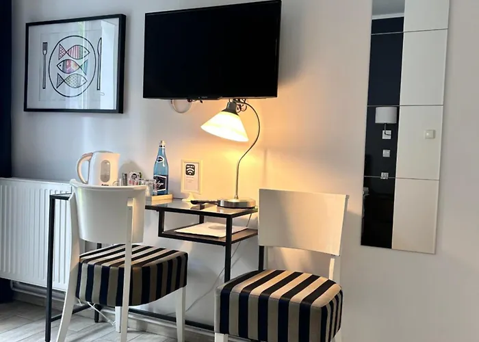 Amber Economy House &