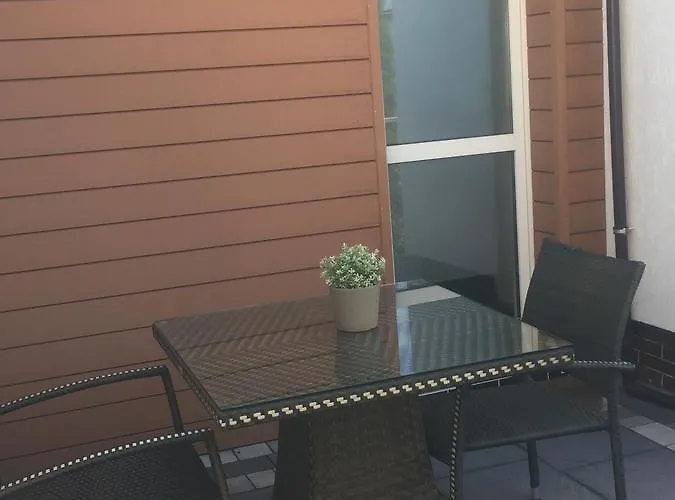 Amber Economy House &