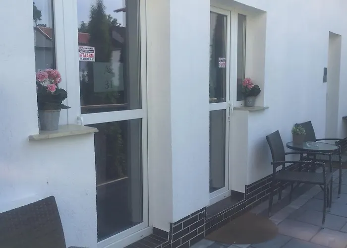 Amber Economy House & *